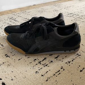 ASIC Onitsuka Tiger Ultimate 81